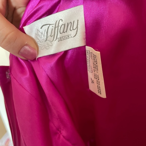 Magenta Dress with Sparkles - Picture 4 of 6